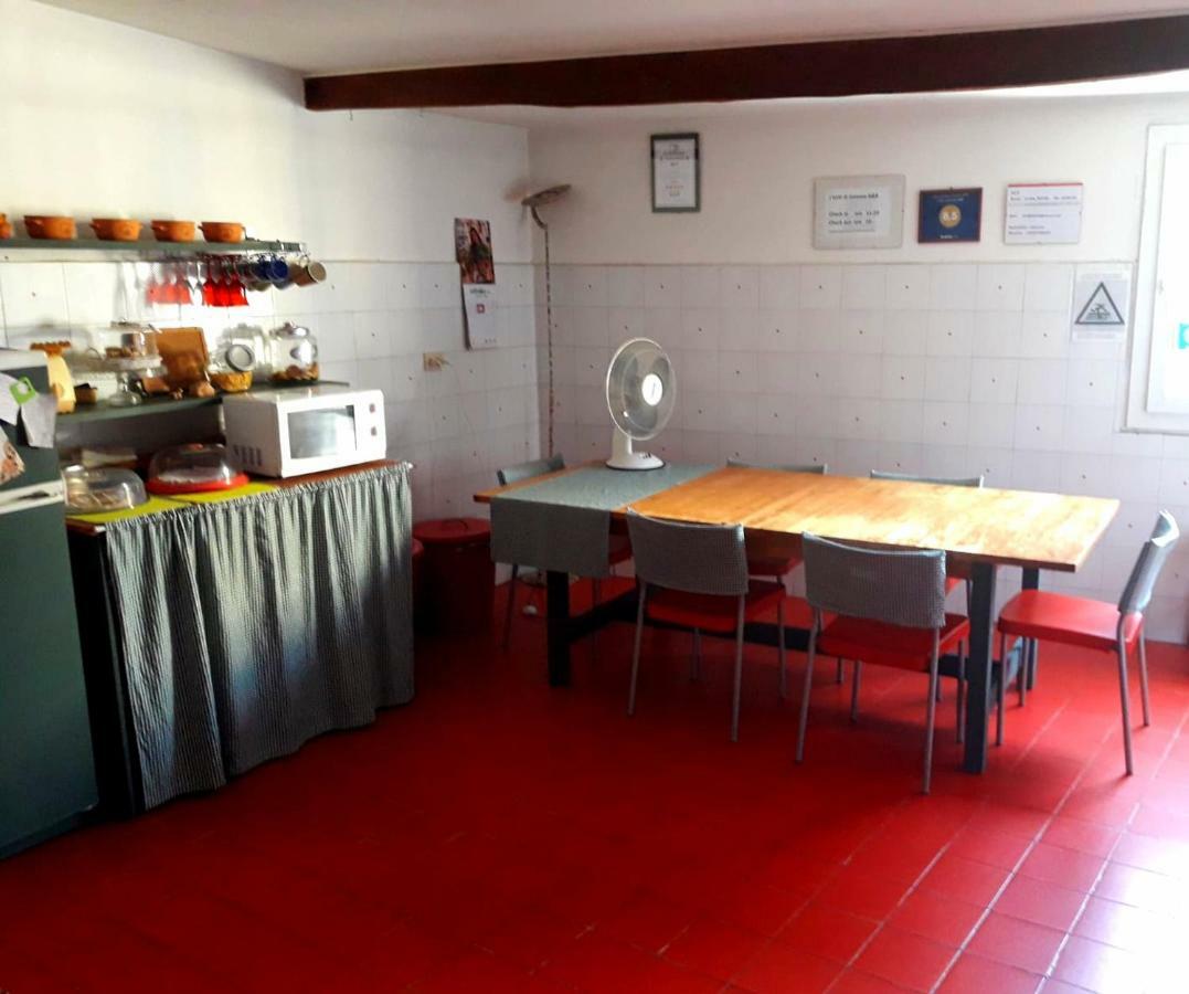 I Tetti Di Genova Grande Appartamento Zewnętrze zdjęcie